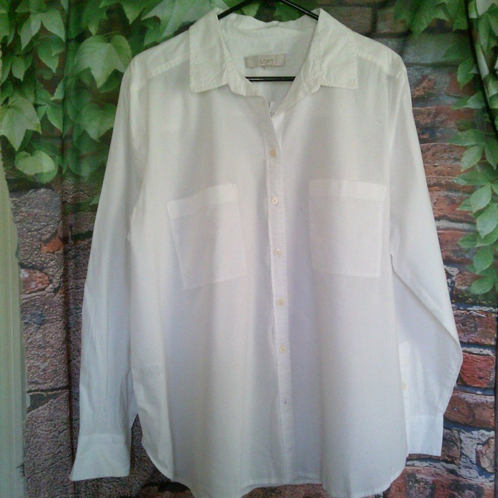 White Button Down  Pockets Long Sleeve Top
